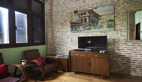 Suite (North Studio)