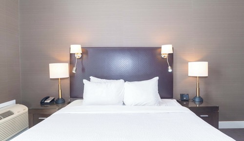 Habitación estándar, 1 cama de matrimonio grande, vistas a la ciudad