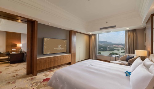Suite ejecutiva, 1 cama de matrimonio grande, vistas al lago
