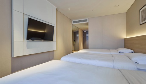 Habitación triple Deluxe, bañera