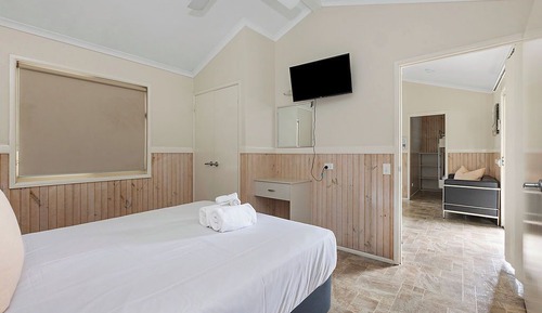 Cabaña Deluxe (Sleeps 4 - Accessible - Dog Friendly)