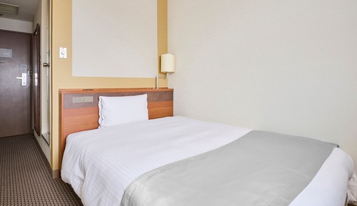 Habitación económica doble, fumadores (Small Double Bed)