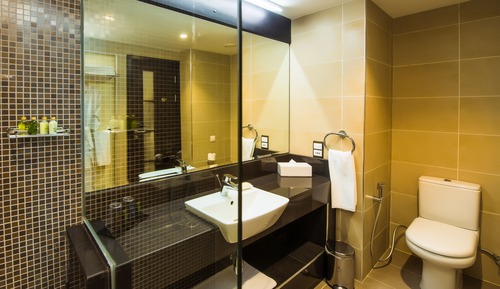 Suite junior, 1 cama de matrimonio grande, vistas al patio (non smoking)