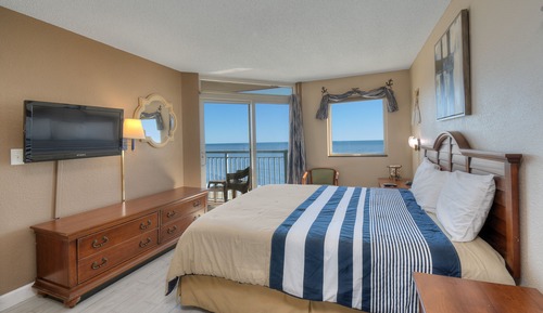 Condo, 2 Bedrooms, Oceanfront (706)