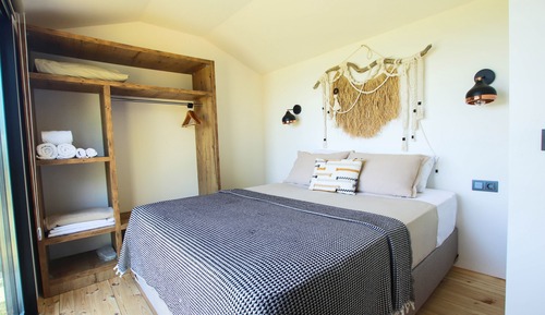 Bungalow Deluxe
