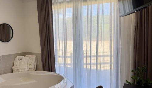 Habitación exclusiva doble, bañera de hidromasaje, vistas al mar (terraza)