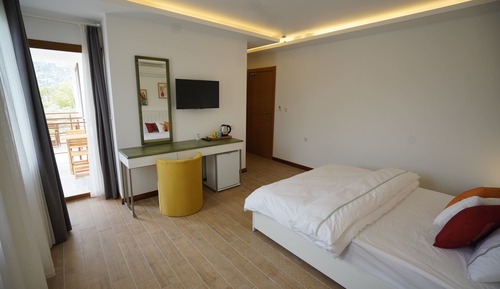 Habitación Deluxe doble, 1 cama doble, vistas a la montaña