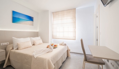 Habitación doble pequeña