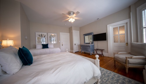 Dennis Connor's Room