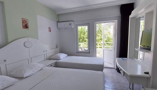 Habitación triple estándar