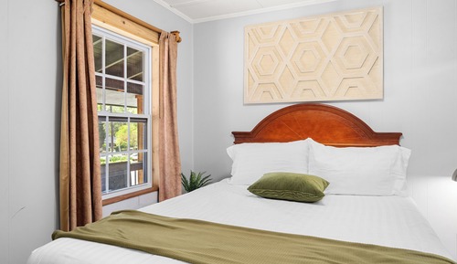 Estudio ejecutivo, 1 cama de matrimonio