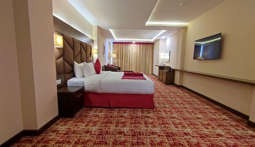 Habitación Deluxe, 1 cama de matrimonio grande (Pine View)