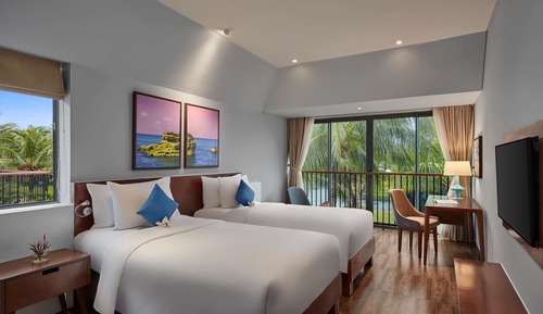 Villa estándar, 3 habitaciones, balcón, vistas al jardín (2 King 2 Single Beds)