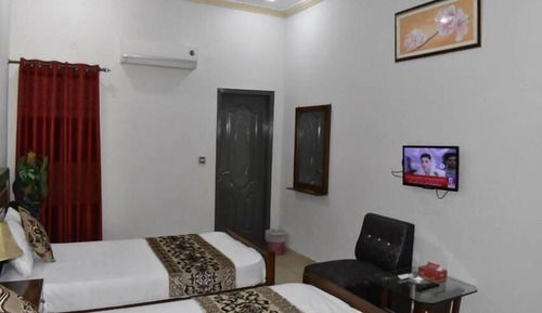 Habitación estándar con 1 cama doble o 2 individuales