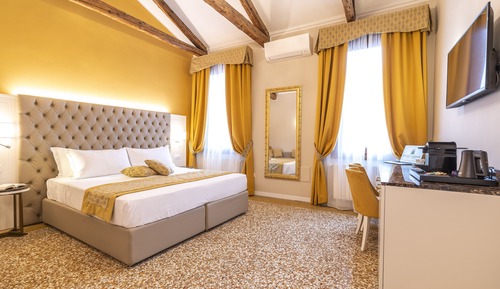 Habitación triple Deluxe (Deluxe Marco Polo)