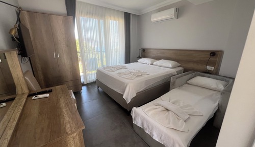 Habitación triple básica