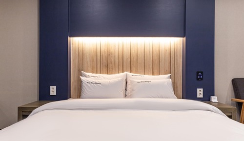 Room (Special Room)