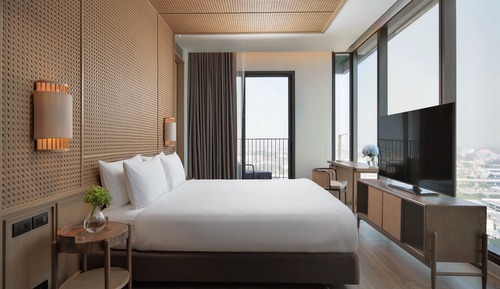 Kaen Corner Suite King