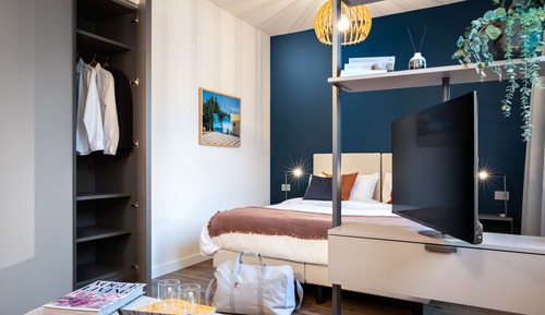 Urban Apartment