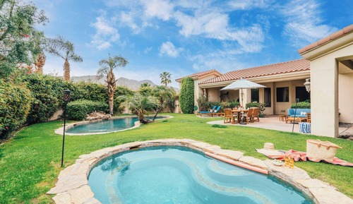 Casa (5 Bedrooms)