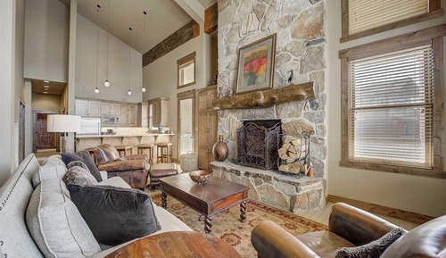 Casa (2 Bedrooms)