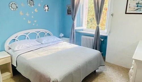 Habitación familiar con 1 cama doble o 2 individuales