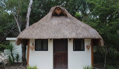 Cabaña tradicional, 1 cama de matrimonio grande, cocina básica