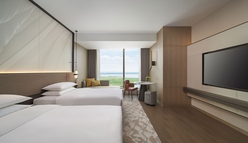 Habitación Club, varias camas, vistas al lago (Club Access)