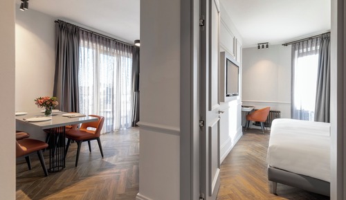 Suite familiar, varias camas, vistas a la ciudad