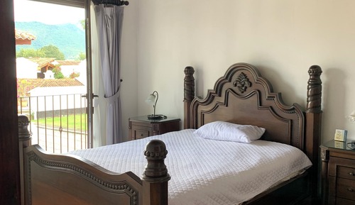 Habitación Deluxe, 1 cama de matrimonio, vistas al jardín