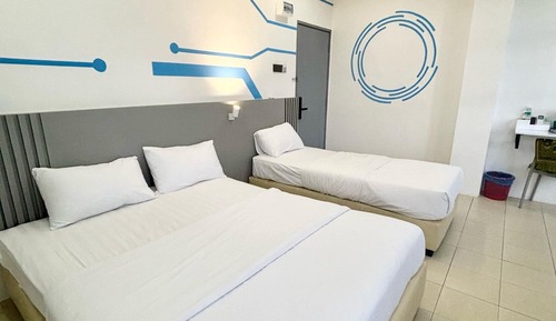 Suite estudio panorámica, baño privado, vistas a la ciudad