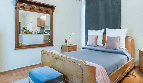 Deluxe Studio Suite