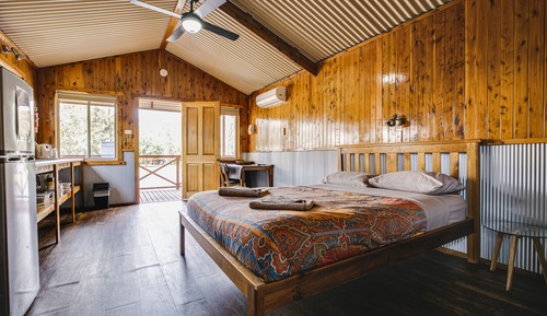 Deluxe Cabin