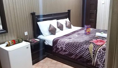 Habitación estándar con 1 cama doble o 2 individuales