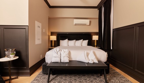 Habitación Grand, 1 cama de matrimonio grande, balcón, vistas a la ciudad