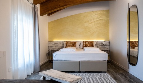 Habitación Confort con 1 cama doble o 2 individuales