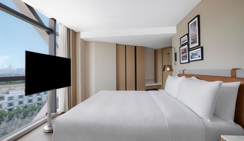 Suite superior, 1 cama de matrimonio grande, vistas a la ciudad