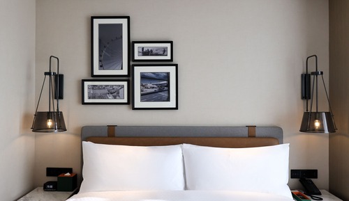 Habitación Deluxe, 1 cama de matrimonio grande, vistas a la ciudad