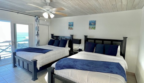 Habitación estándar doble, 2 camas de matrimonio, vistas al mar, frente a la playa
