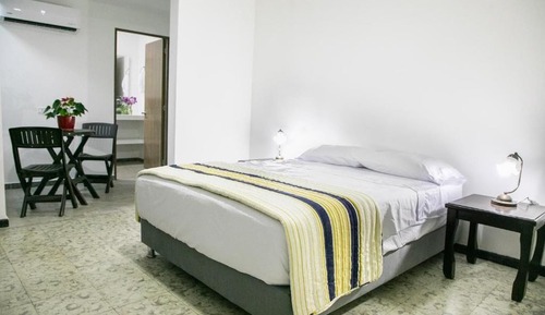 Habitación superior, 1 cama doble, accesible para personas con discapacidad, vistas al jardín