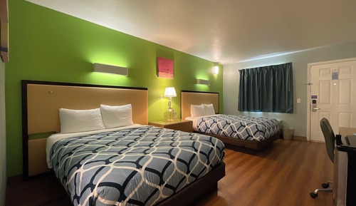 Habitación estándar doble, 2 camas de matrimonio, fumadores