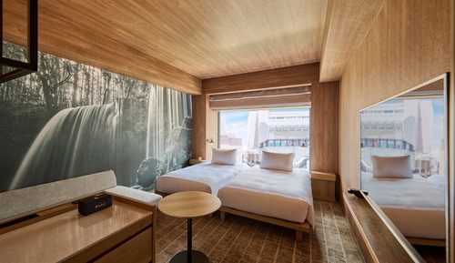 Habitación superior con 2 camas individuales, no fumadores, vistas al río (3PAX)