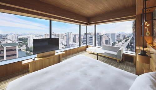 Corner King Room(River Side/Sky Floor) - Non-Smoking