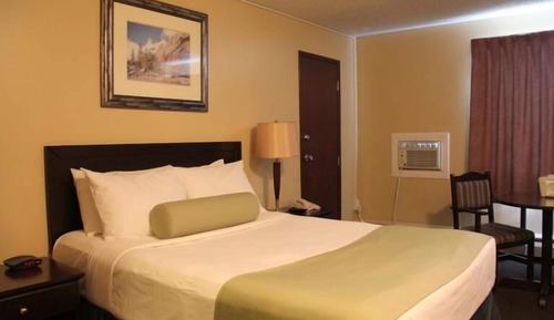 Suite, 1 cama de matrimonio grande, cocina básica