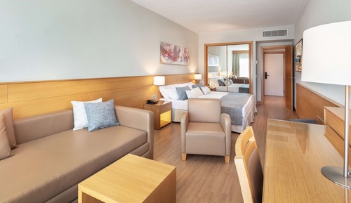 Habitación familiar (standard, 2 adults)