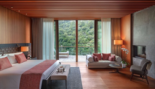 Oriental Suite, Suite