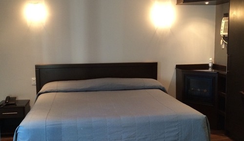 Habitación Deluxe, 1 cama de matrimonio, fumadores, bañera de hidromasaje