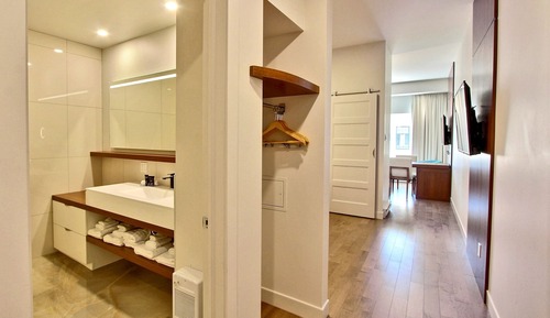 Suite junior, varias camas