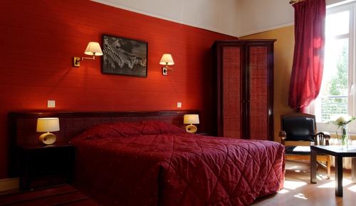 Habitación superior con 1 cama doble o 2 individuales, 1 cama doble o 2 individuales