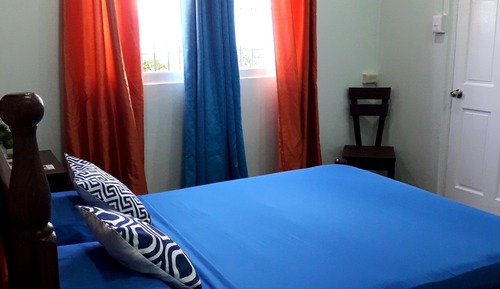 Habitación estándar doble, 1 cama de matrimonio, no fumadores, baño privado